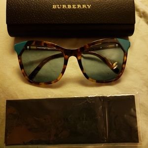 Burberry Sunglasses